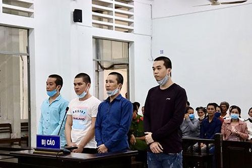 4 bị cáo buôn ma túy lãnh án