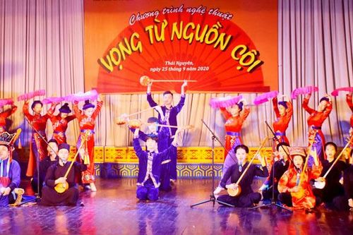 Đặc sắc chương trình nghệ thuật 'Vọng từ nguồn cội'