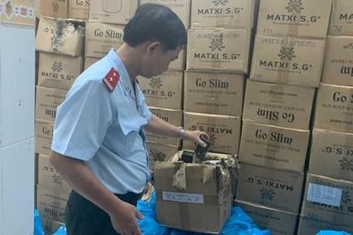 Tiêu hủy gần 140.000 hộp mỹ phẩm kem tan mỡ Go slim