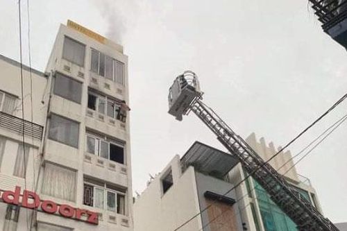 Cháy khách sạn tại thành phố Hồ Chí Minh, một người tử vong