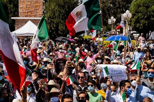 Bạo động ở Mexico vì chính phủ bơm nước sang Mỹ