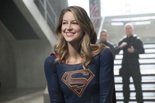 Mỹ nhân 'Supergirl' Melissa Benoist sinh con đầu lòng