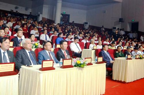 Kỷ niệm 255 năm Ngày sinh, tưởng niệm 200 năm Ngày mất Đại thi hào dân tộc Nguyễn Du