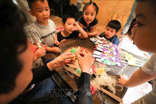 Lưu giữ nét Trung thu truyền thống giữa lòng Thủ đô