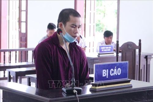 Đâm chủ loa kẹo kéo tử vong vì giành hát karaoke, người đàn ông lĩnh án 19 năm tù