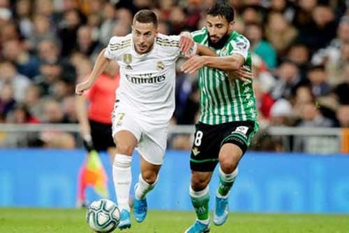 Dàn 'pháo xịt' của Zinedine Zidane trước thách thức Betis