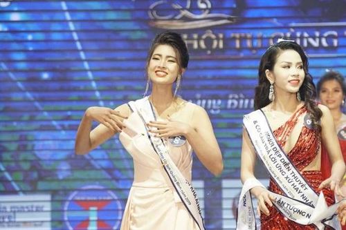 Lý do đương kim 'Người đẹp Du lịch Quảng Bình' bị tước danh hiệu