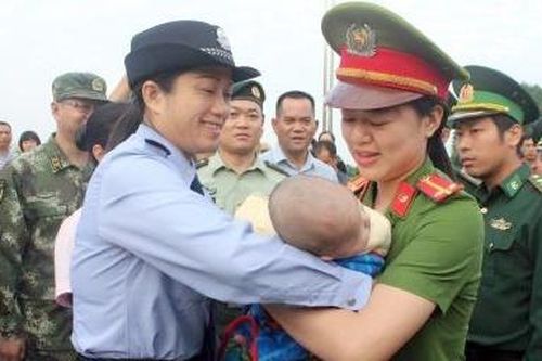 Manh mối phá đường dây mua bán 10 trẻ em
