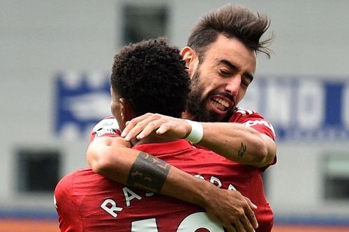 Màn thoát hiểm của Man United và Chelsea