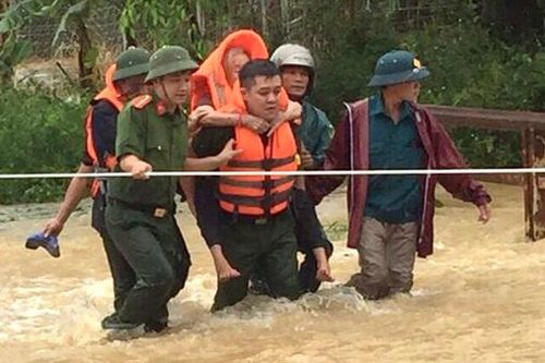 2 người chết, 7 bị thương do mưa lũ ở Phú Thọ