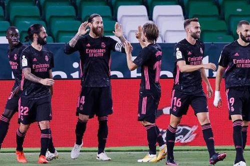 Real Betis 2-3 Real Madrid: Ba điểm kịch tính, Real Madrid thắng nhọc nhờ VAR