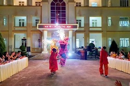Vui Tết Trung thu, trao yêu thương