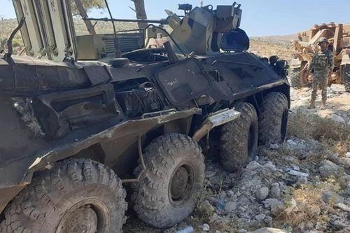 Quân cảnh Nga bị 'úp sọt' ở Syria, thiết giáp BTR-82A tan tành