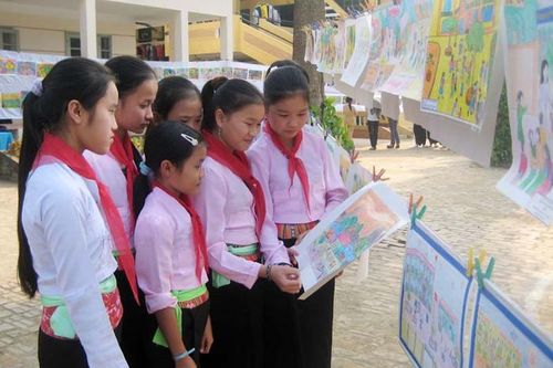 Hòa Bình: Tăng cường đầu tư cơ sở vật chất, nâng chất lượng giáo dục dân tộc