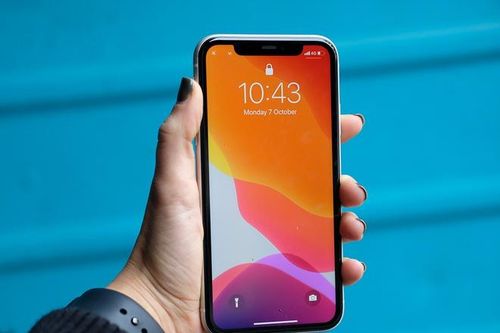 Top 4 mẫu smartphone chính hãng đáng sở hữu nhất trong tháng 9