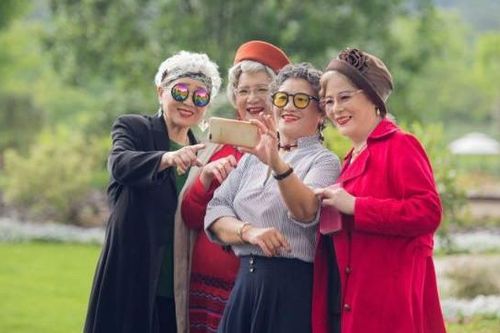 Làm gì để 'mùa Đông đời người' được an lạc?