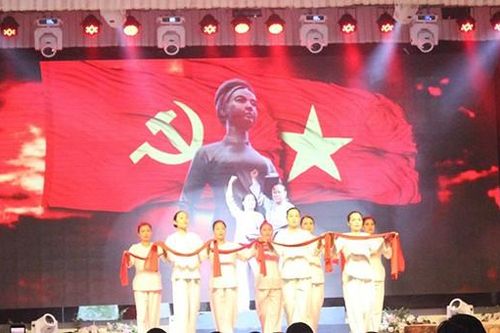 Nghệ An trọng thể kỷ niệm 110 năm ngày sinh đồng chí Nguyễn Thị Minh Khai