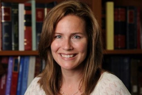Amy Coney Barrett – người được Tổng thống Trump đề cử thẩm phán Tòa án Tối cao - là ai?