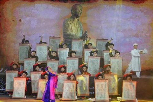 Kỷ niệm 255 năm ngày sinh, tưởng niệm 200 năm ngày mất Đại thi hào Nguyễn Du