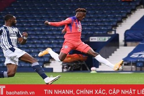 Chelsea giành điểm dù bị dẫn 3 bàn
