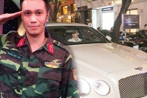 Việt Anh 'Người Phán Xử' thể hiện độ chịu chi khi sắm xe siêu sang Bentley đi dự sự kiện