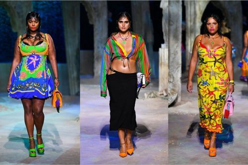 Loạt người mẫu 'quá khổ' sải bước đầy tự tin tại show Versace Xuân/Hè 2021