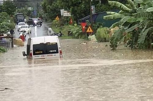 Hạ Hòa có 2 người tử vong, 7 người bị thương do mưa lớn