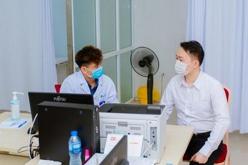 Nhức đầu do thuốc