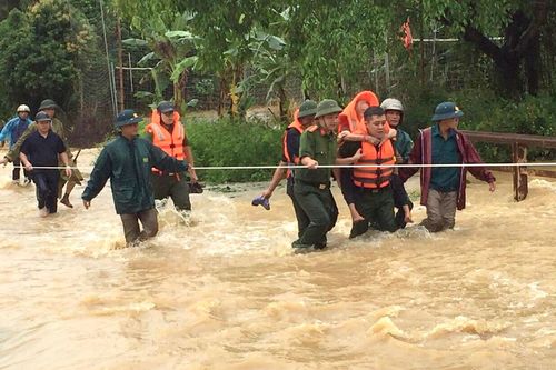 Hai người thiệt mạng, bảy người bị thương do mưa lớn ở Phú Thọ