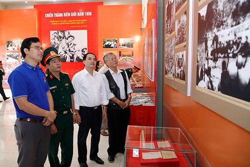 Khai mạc trưng bày chuyên đề 'Chiến thắng Biên giới năm 1950'