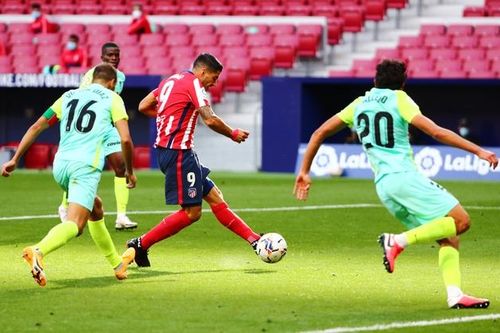 Suarez tiết lộ lý do rời Barca