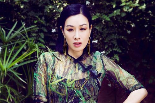 Mỹ nhân gốc Việt 50 tuổi tiết lộ bí quyết trẻ lâu