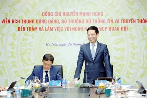 Bộ trưởng Bộ TT&TT Nguyễn Mạnh Hùng: MB phải tiên phong chuyển đổi số