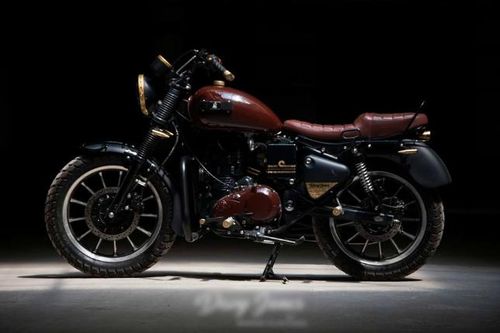 Royal Enfield Thunderbird phiên bản độ hải quân siêu đẹp