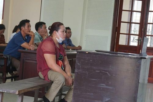 Cái 'bẫy' việc làm và 'mánh' chiếm đoạt tiền tỉ của người phụ nữ tàn tật
