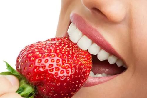 5 biện pháp cực đơn giản để sở hữu hàm răng trắng sáng tại nhà