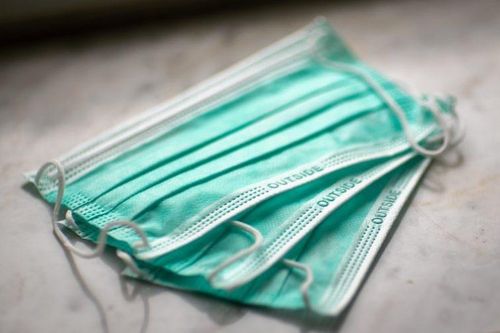 Xôn xao chuyện người đàn ông giả mắc COVID-19 để bỏ trốn cùng nhân tình
