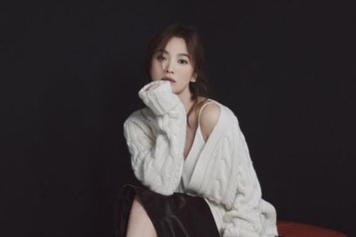 Song Hye Kyo tựa nàng thơ, báo Hàn khen đẹp đến mê hồn: Đứng top 1 Nate!