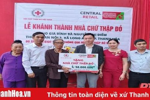 Bàn giao nhà 'Chữ thập đỏ' cho hộ nghèo có hoàn cảnh khó khăn tại thành phố Thanh Hóa