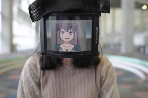Sinh viên Nhật phát minh khẩu trang hiển thị nhân vật anime