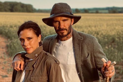 Hàng xóm tức giận vì Beckham xây hồ nước ở thôn trang