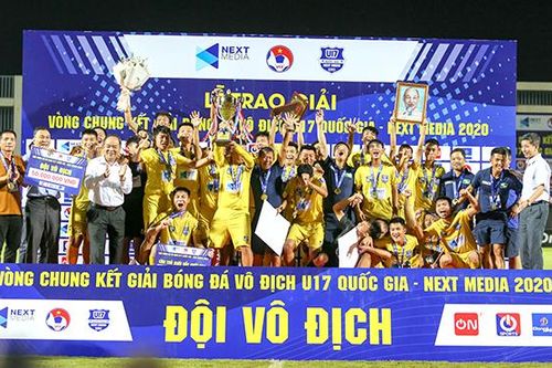 SLNA vô địch U17 quốc gia với chất Nghệ đong đầy