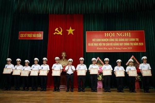 Cục Kỹ thuật, Quân chủng Hải quân rút kinh nghiệm công tác giảng dạy chính trị