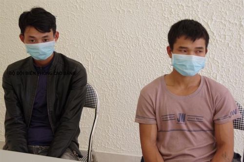 Bắt quả tang đối tượng tổ chức cho người khác xuất cảnh trái phép