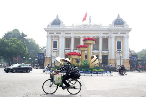 GS.TS Tạ Ngọc Tấn đặt hàng loạt câu hỏi tại sao với Hà Nội