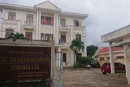 Cục trưởng Cục thi hành án dân sự tỉnh Đắk Lắk bị kỷ luật cảnh cáo