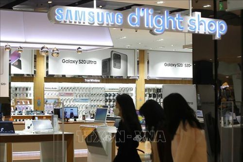 Samsung đứng đầu thị trường điện thoại thông minh toàn cầu trong tháng 8