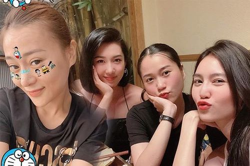 Bình thường tóc tai bồng bềnh, cứ cột lên là Phương Oanh-Lâm Vỹ Dạ lộ trán hói tóc thưa