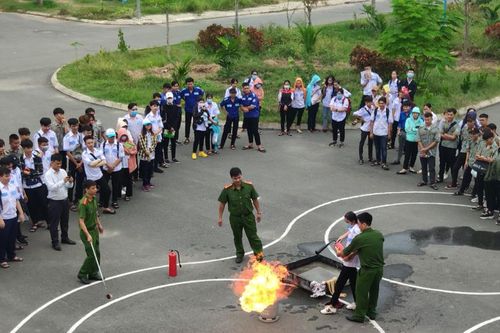 Tuyên truyền về phòng cháy, chữa cháy cho 250 đoàn viên, thanh niên