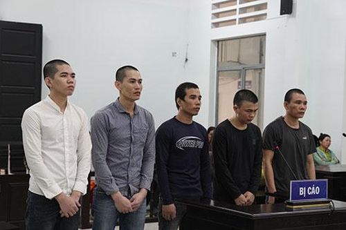 Giải vây cho người bị đánh, 1 thanh niên tử vong